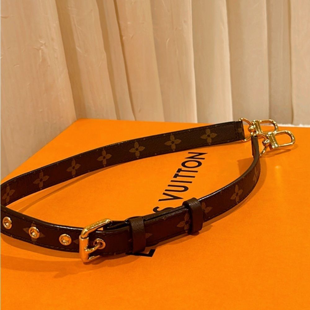 💯% Authentic Louis Vuitton Monogram Strap ✨ - Picture 3 of 7